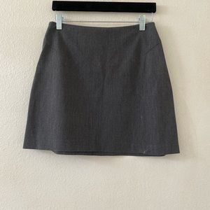 Grey skirt